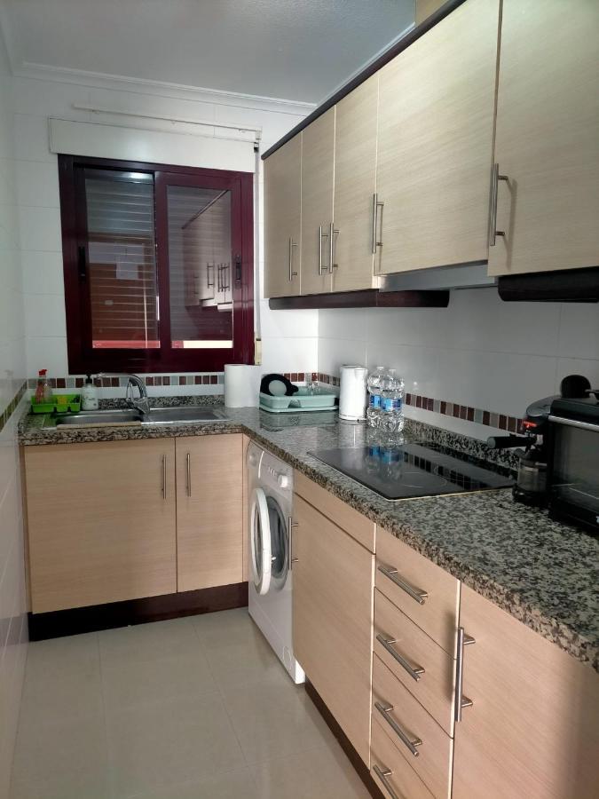 Nice Apartment With Terrace On The Los Locos Beach Torrevieja Eksteriør billede